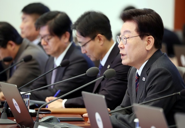 헤드라인 기사 이미지